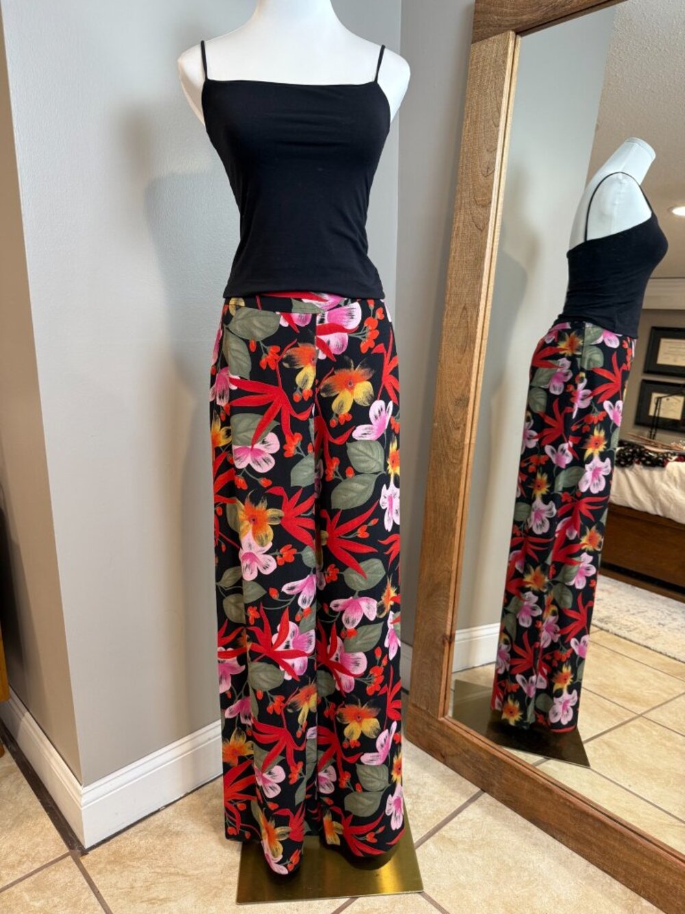 Black Multicolor Floral Wide Leg Palazzo Trousers Fits Size 4